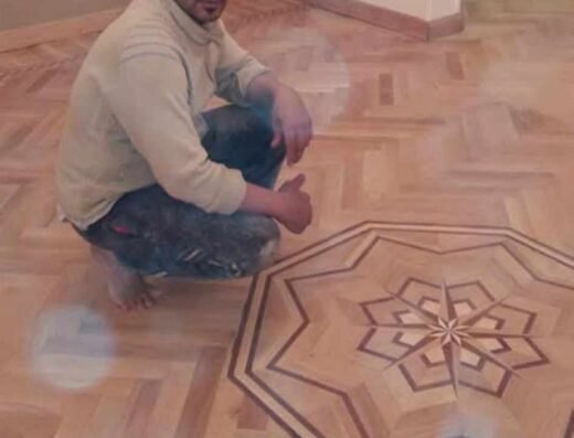 فني تركيب أرضيات