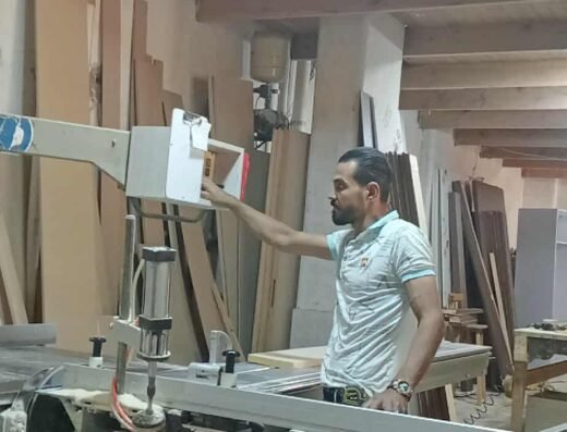 نجار موبيليا