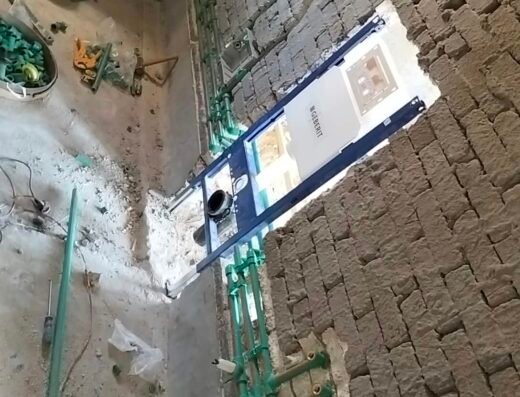 سباك ادوات صحيه